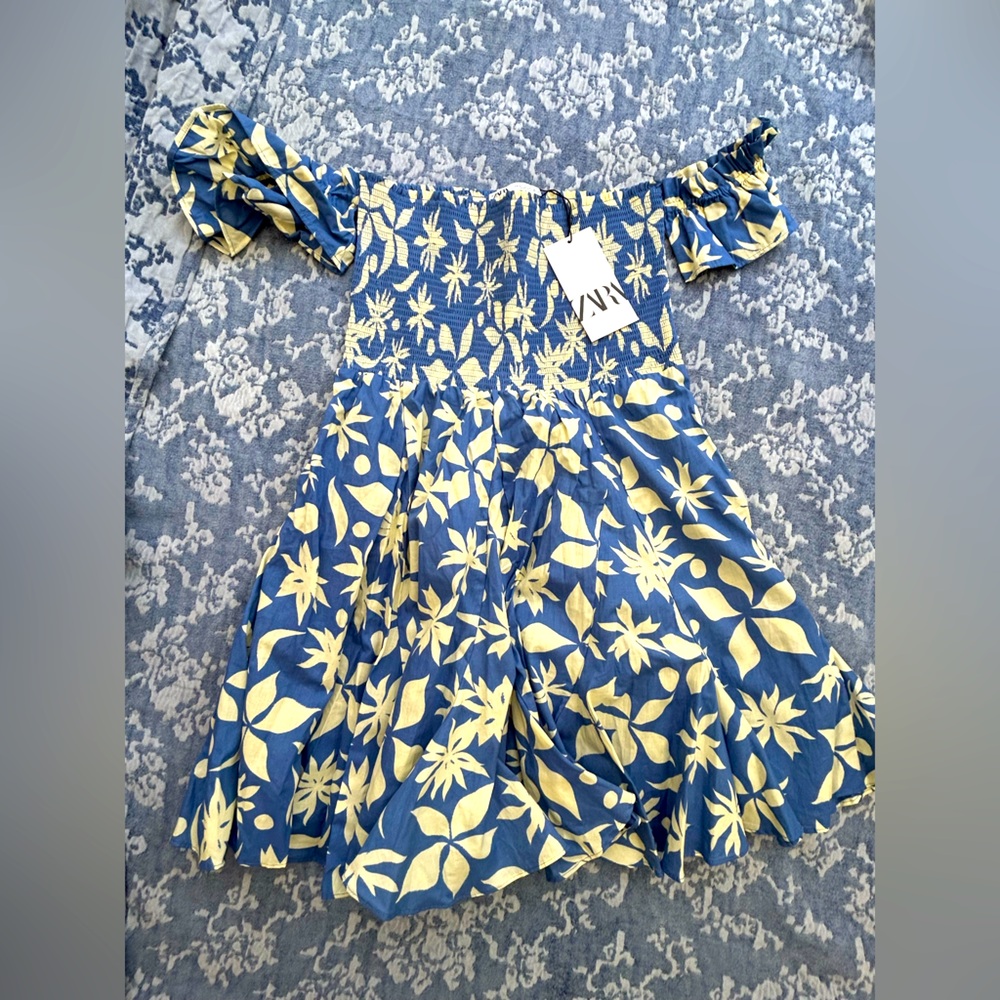Zara Floral Mini Dress - New with tags!